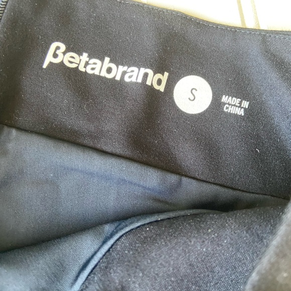 Betabrand WOrk It Active Wear Career Skirt NWT - Picture 2 of 7